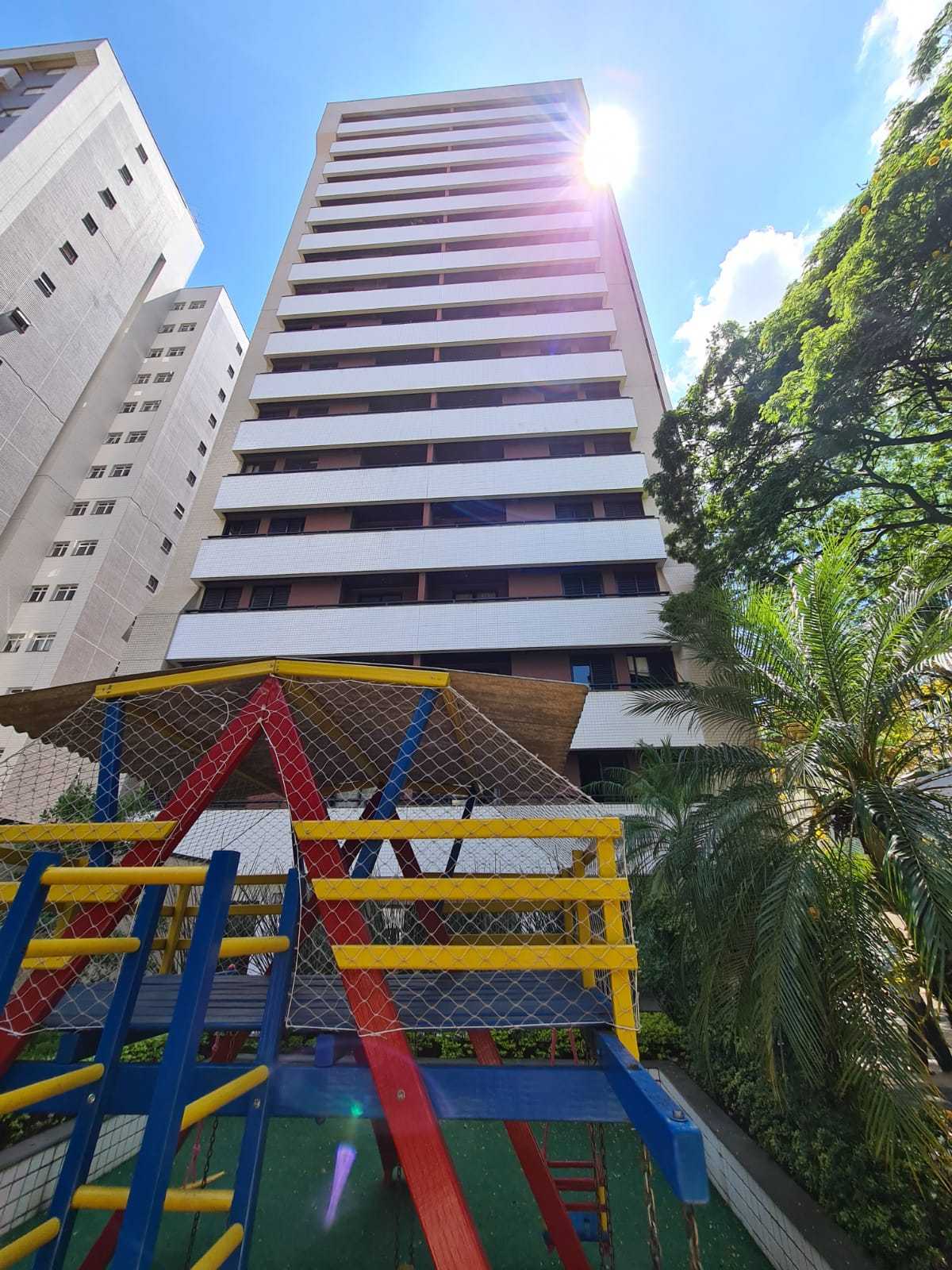 Apartamento para alugar com 3 quartos, 92m² - Foto 1