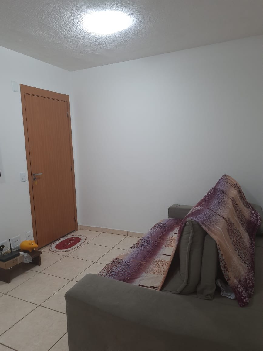 Apartamento à venda com 2 quartos, 48m² - Foto 2