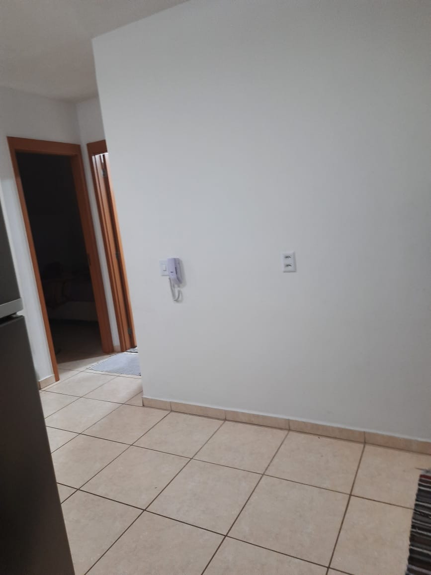 Apartamento à venda com 2 quartos, 48m² - Foto 3