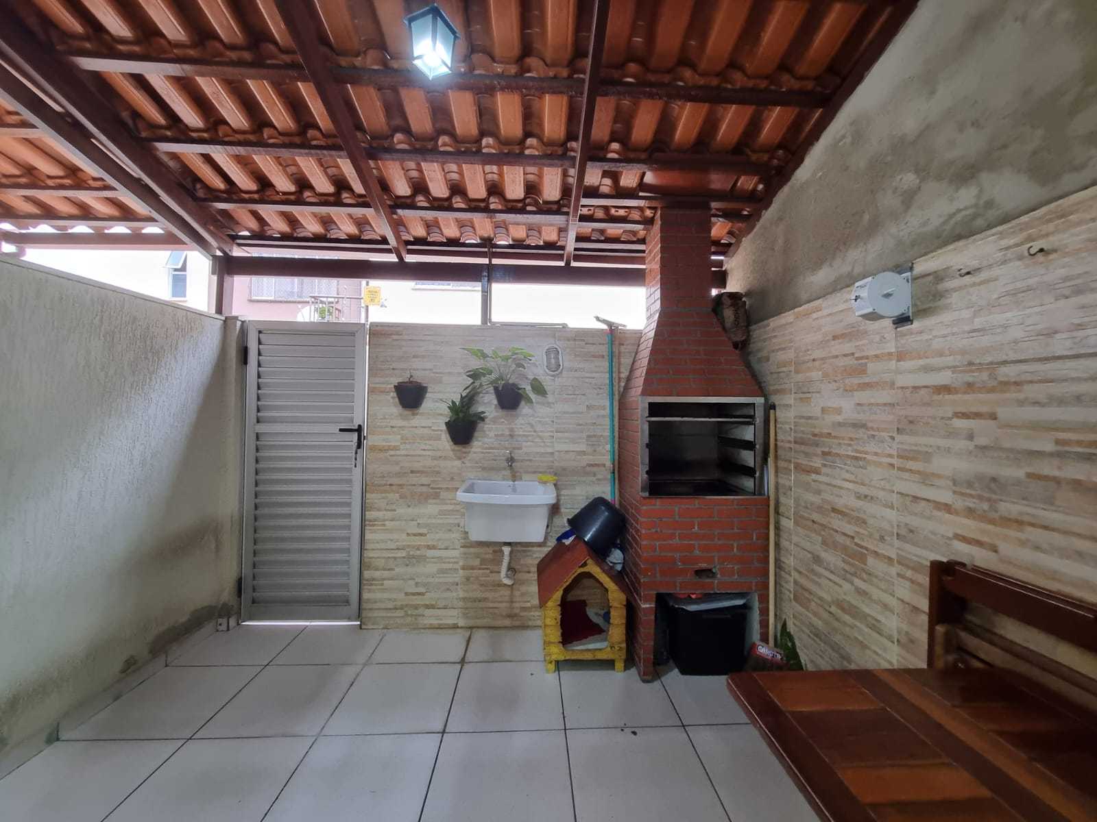 Casa à venda com 2 quartos, 75m² - Foto 6