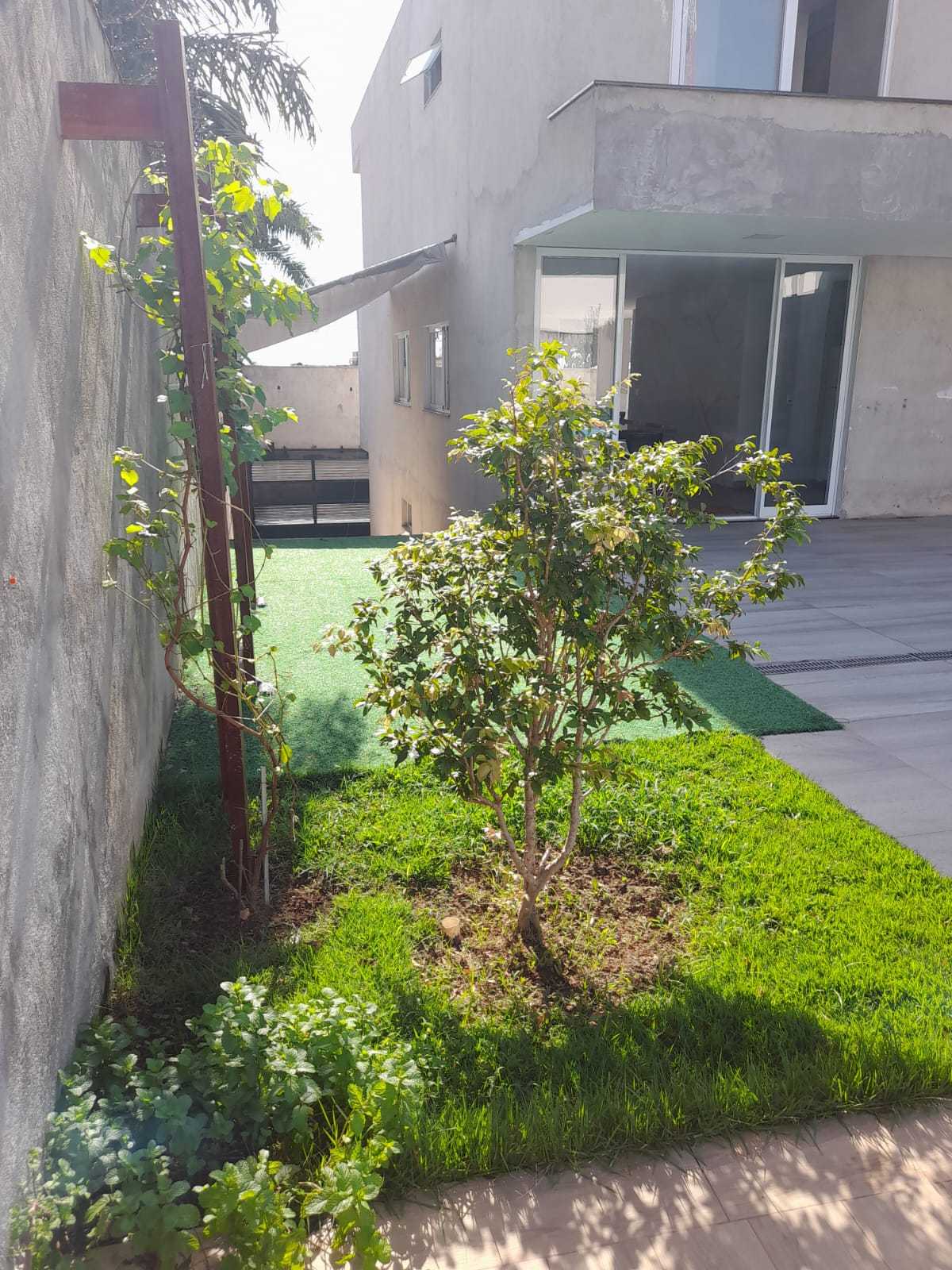 Casa à venda com 4 quartos, 300m² - Foto 17