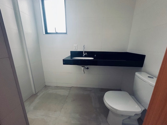 Apartamento à venda com 2 quartos, 61m² - Foto 3