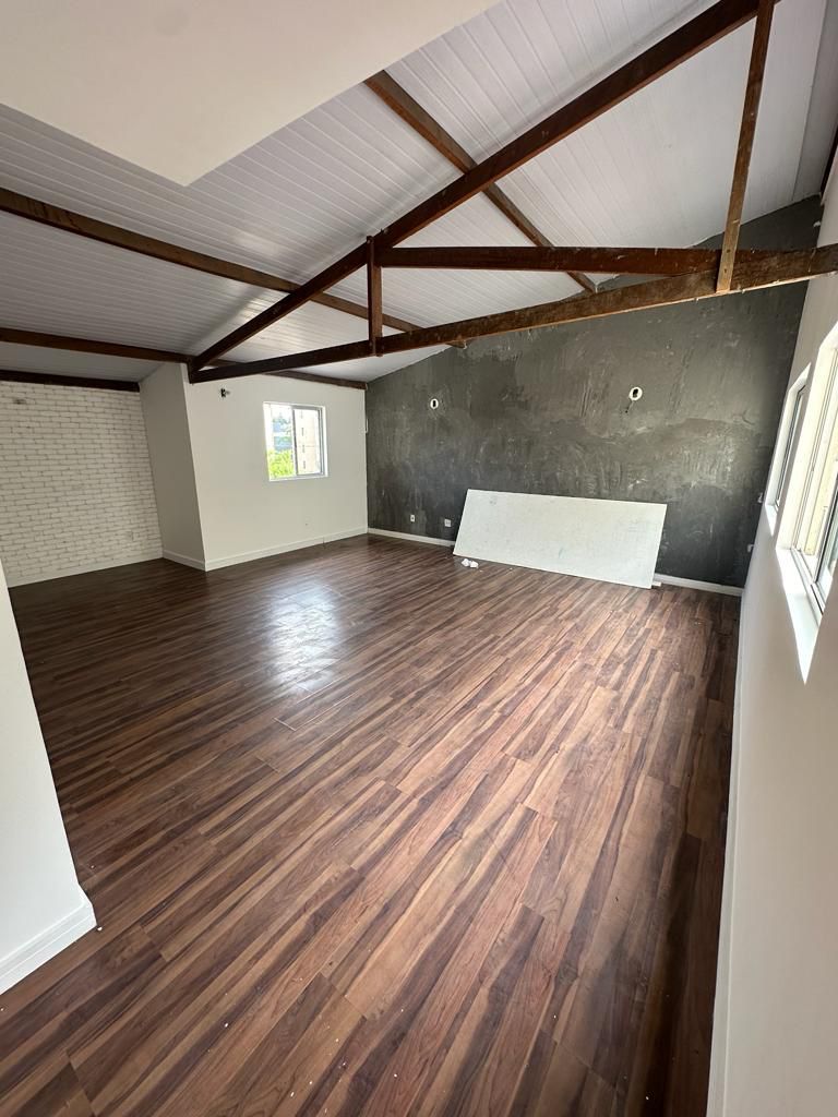 Apartamento para alugar com 2 quartos, 105m² - Foto 1