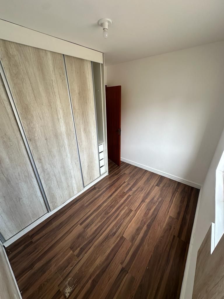 Apartamento para alugar com 2 quartos, 105m² - Foto 4