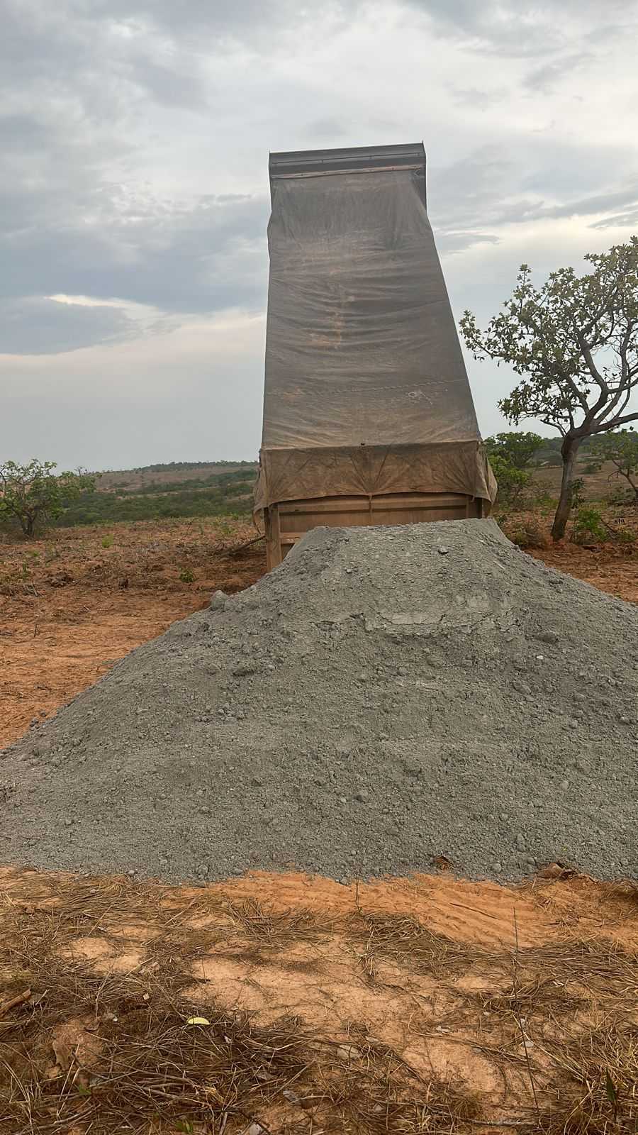 Chácara à venda com 2 quartos, 12500000m² - Foto 19