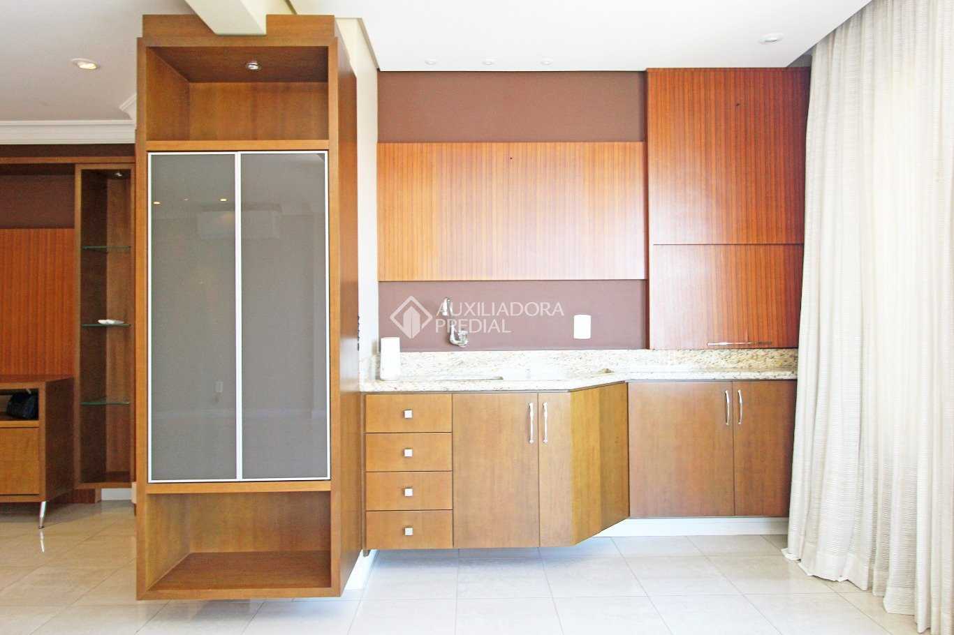 Apartamento à venda com 3 quartos, 168m² - Foto 7