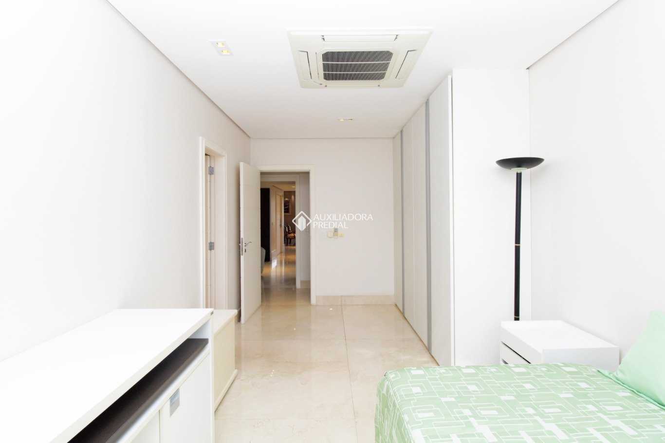 Apartamento à venda com 4 quartos, 334m² - Foto 15