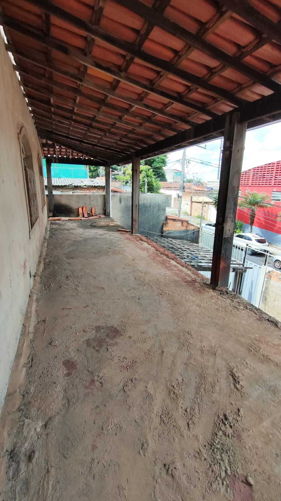 Casa à venda com 4 quartos, 280m² - Foto 9