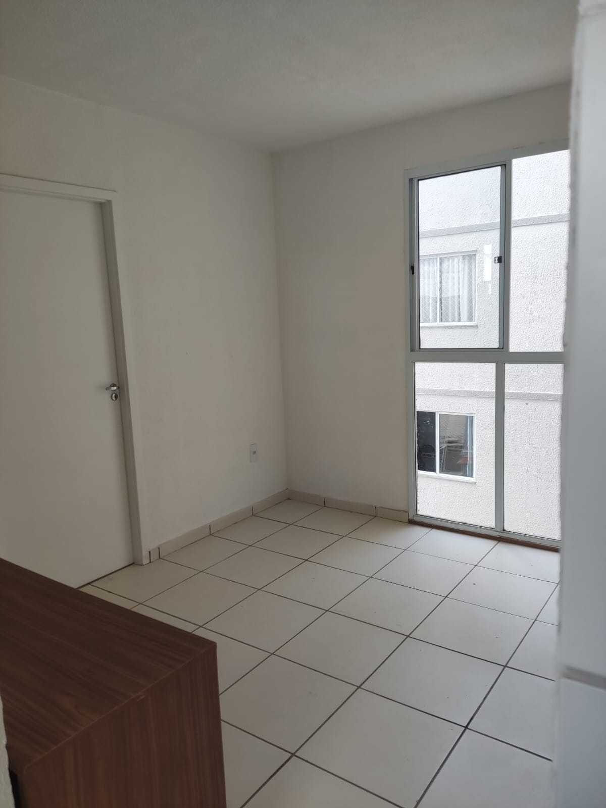 Apartamento à venda com 2 quartos, 44m² - Foto 2