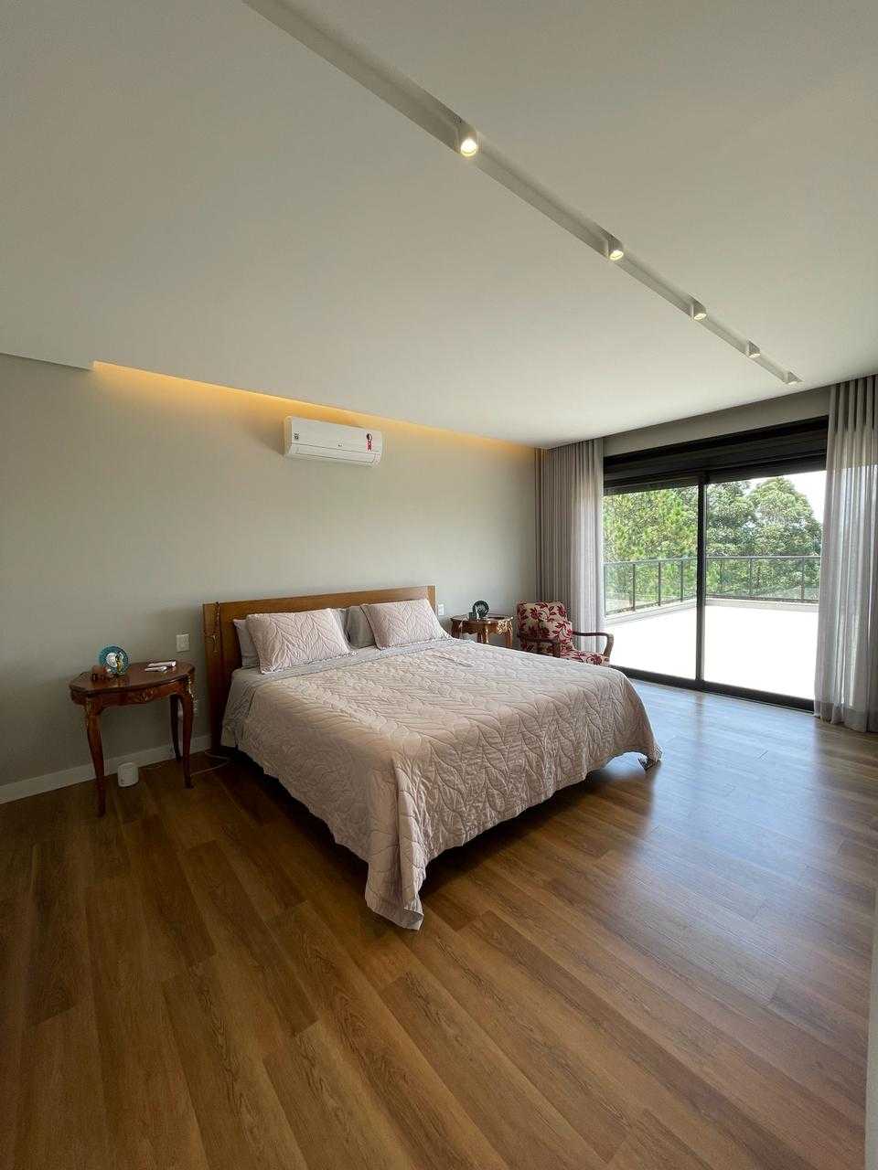 Casa de Condomínio à venda com 4 quartos, 467m² - Foto 9