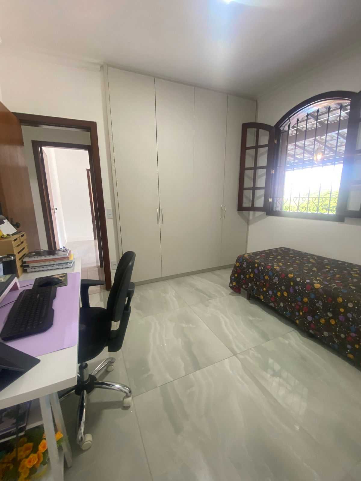 Casa à venda com 5 quartos, 339m² - Foto 21