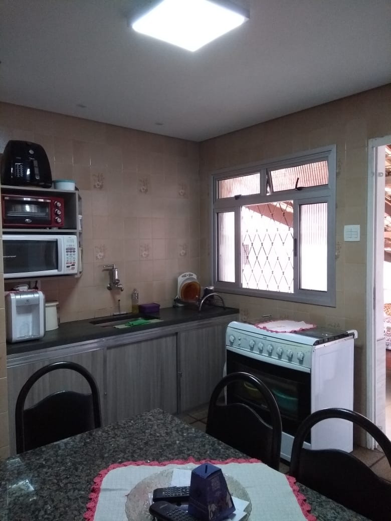 Casa à venda com 3 quartos, 360m² - Foto 5