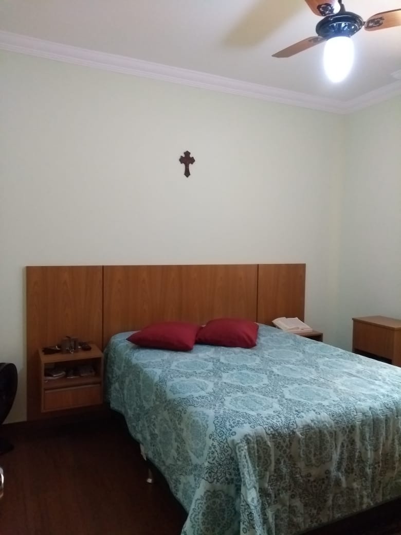 Casa à venda com 3 quartos, 360m² - Foto 11