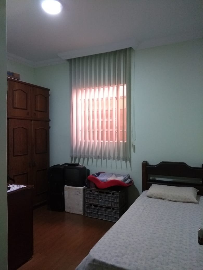 Casa à venda com 3 quartos, 360m² - Foto 12