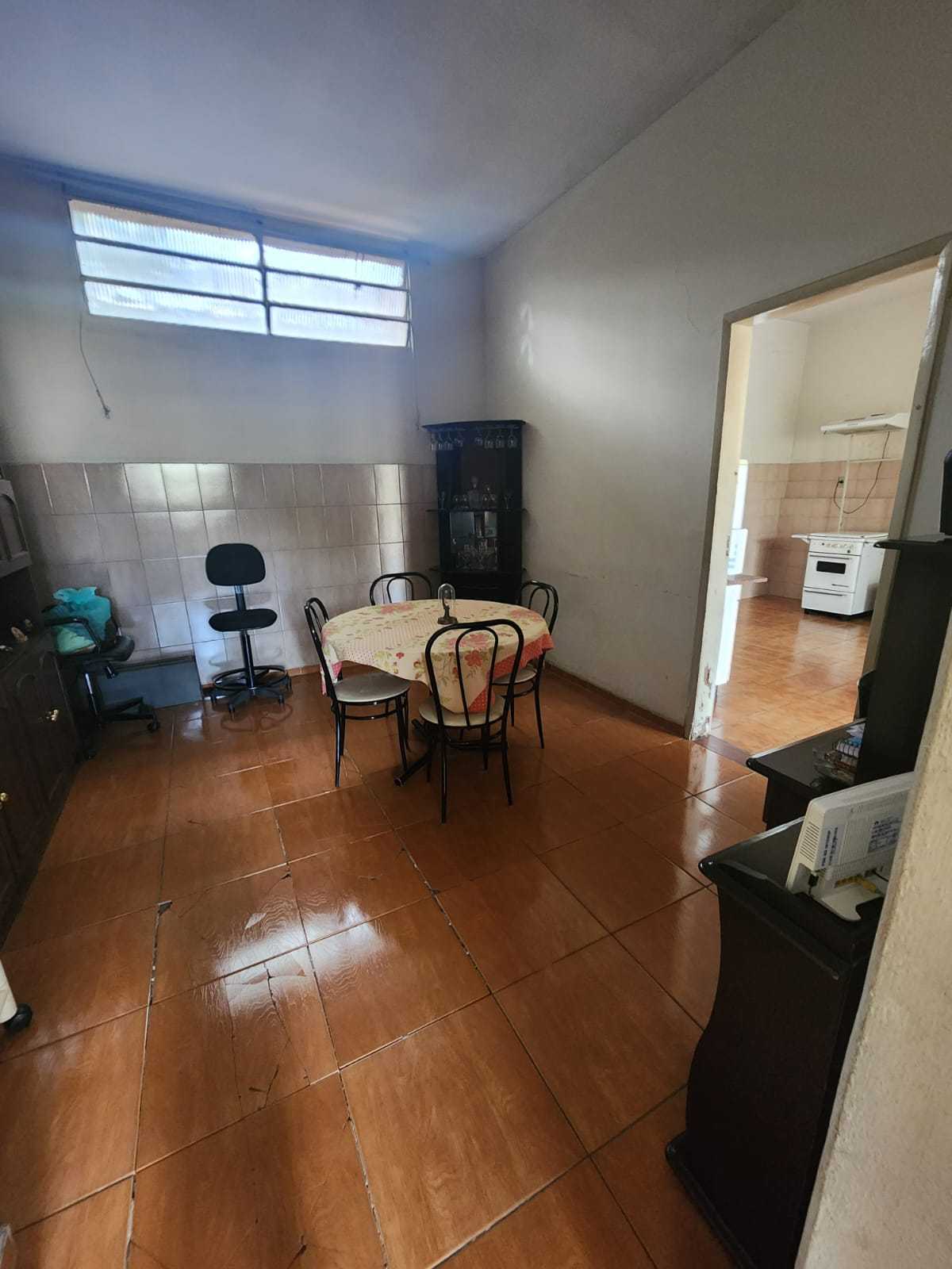 Casa à venda com 3 quartos, 360m² - Foto 14