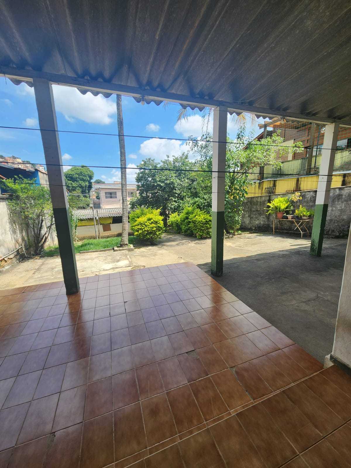 Casa à venda com 3 quartos, 360m² - Foto 9