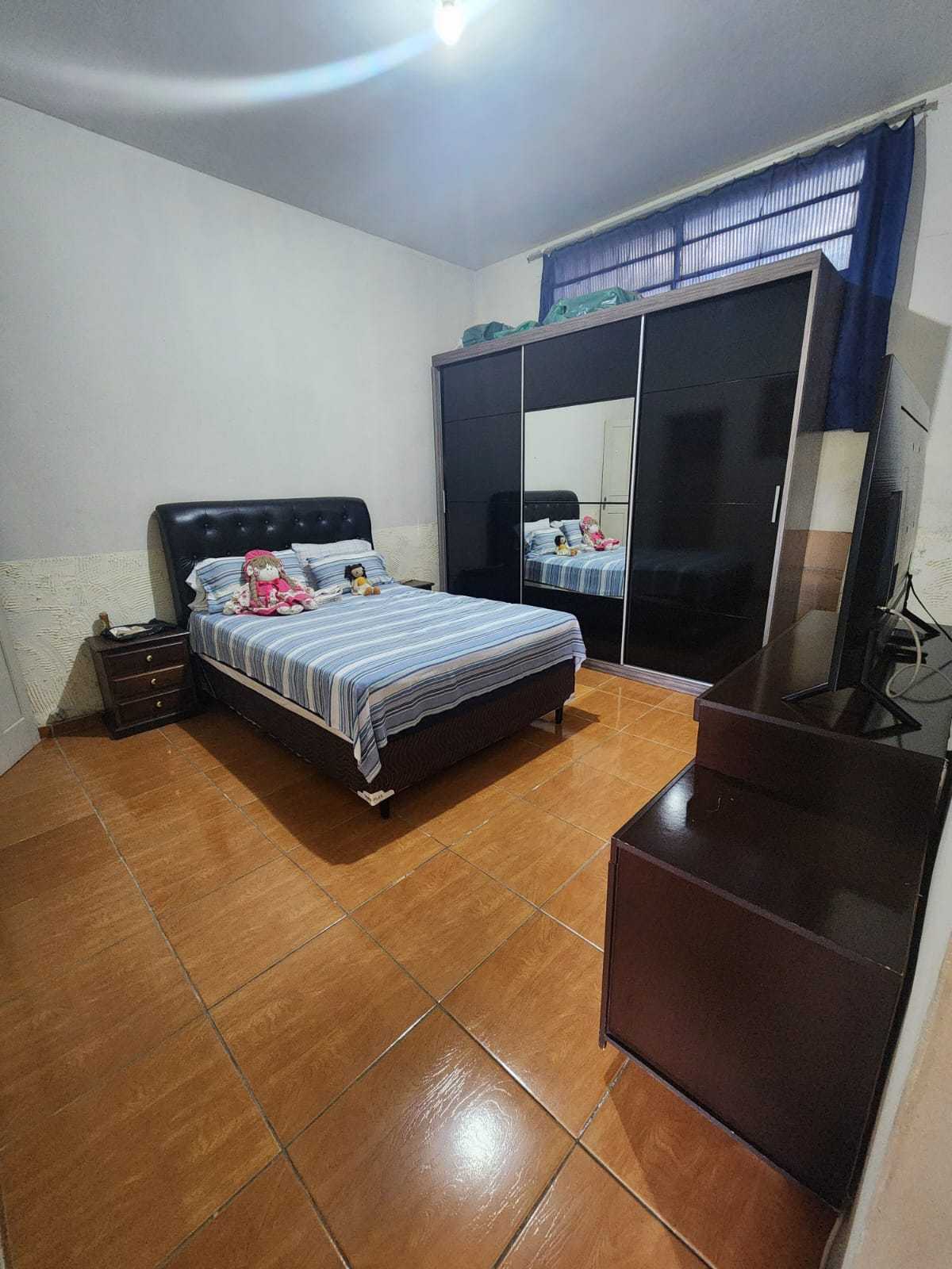 Casa à venda com 3 quartos, 360m² - Foto 17