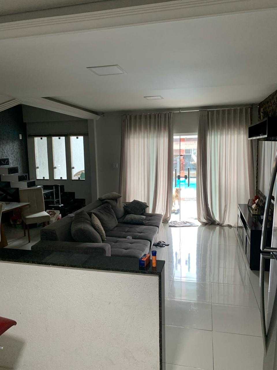 Casa à venda com 3 quartos, 220m² - Foto 15