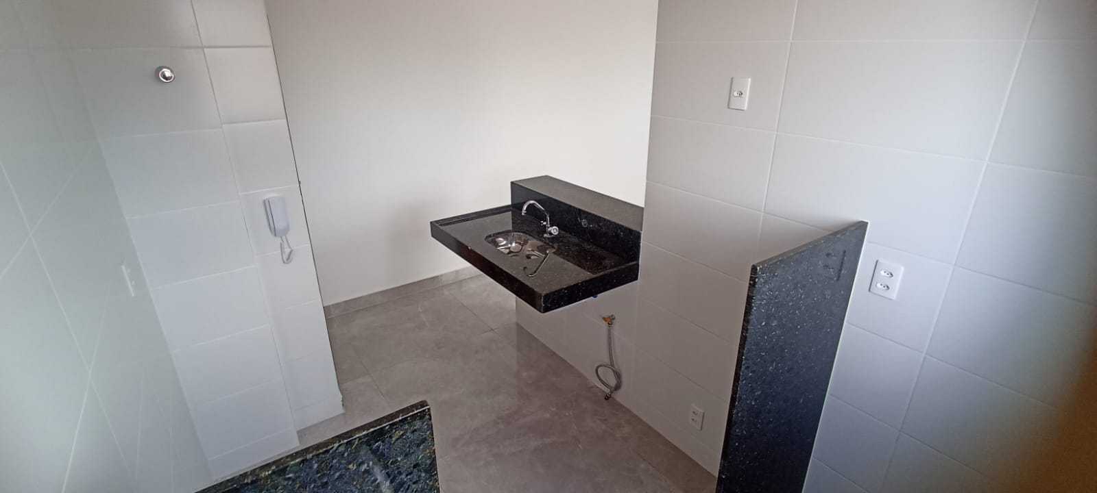 Apartamento à venda com 2 quartos, 58m² - Foto 5