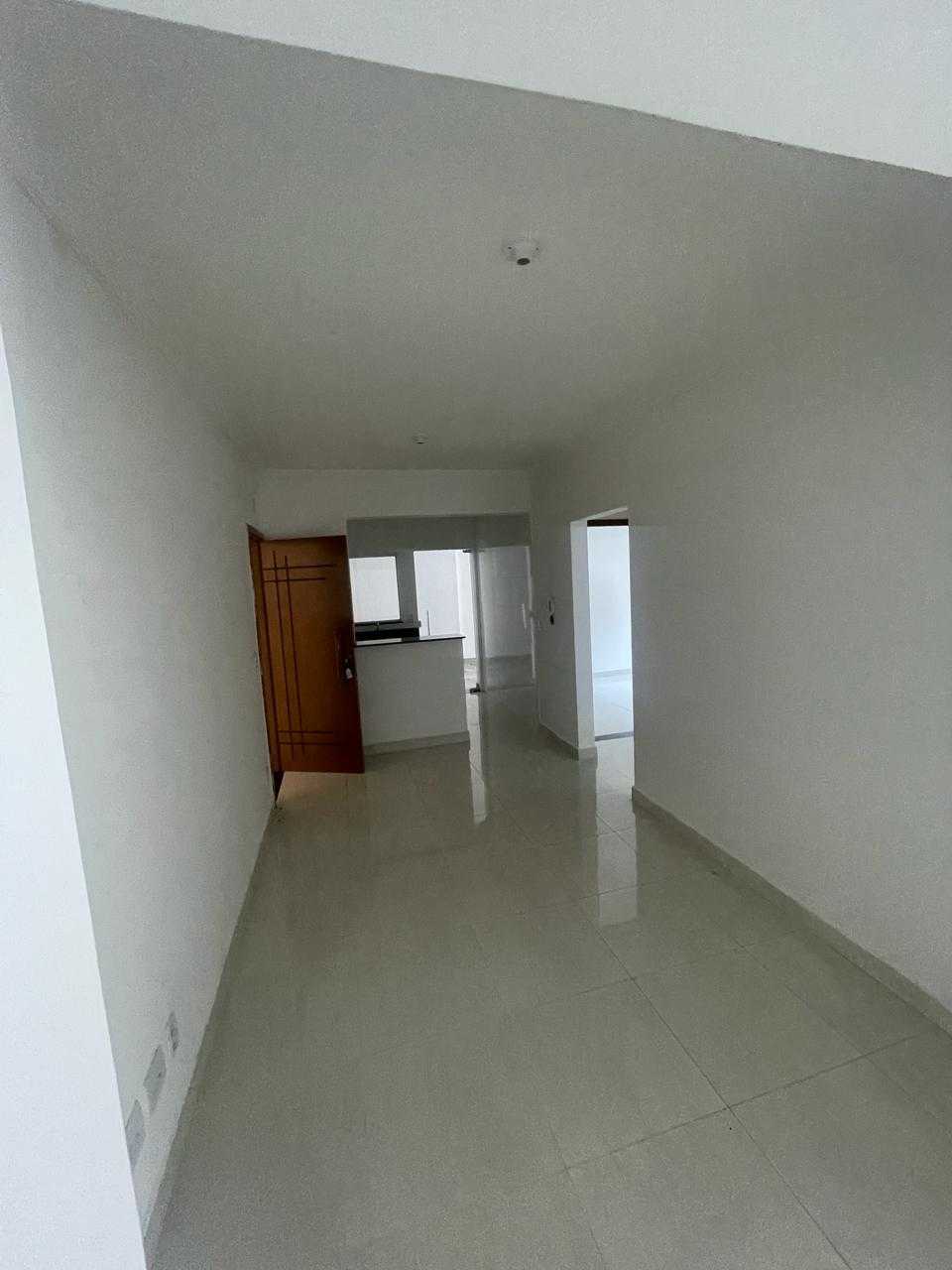 Apartamento à venda com 2 quartos, 67m² - Foto 2