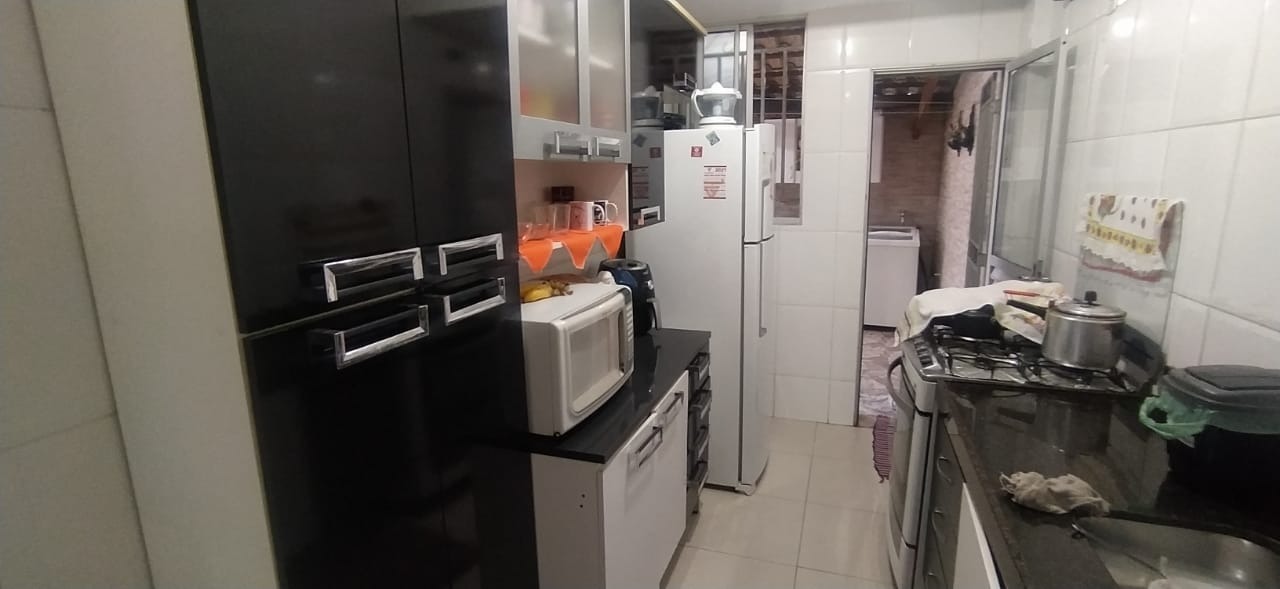 Apartamento à venda com 3 quartos, 87m² - Foto 13