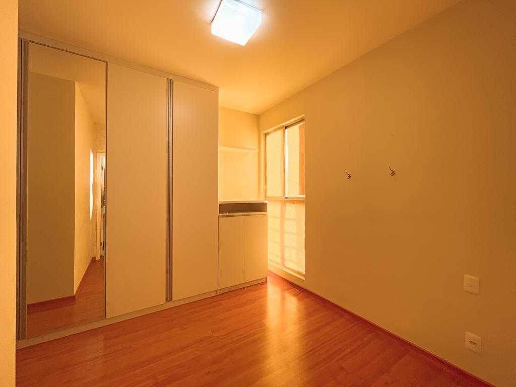 Apartamento à venda com 3 quartos, 85m² - Foto 14