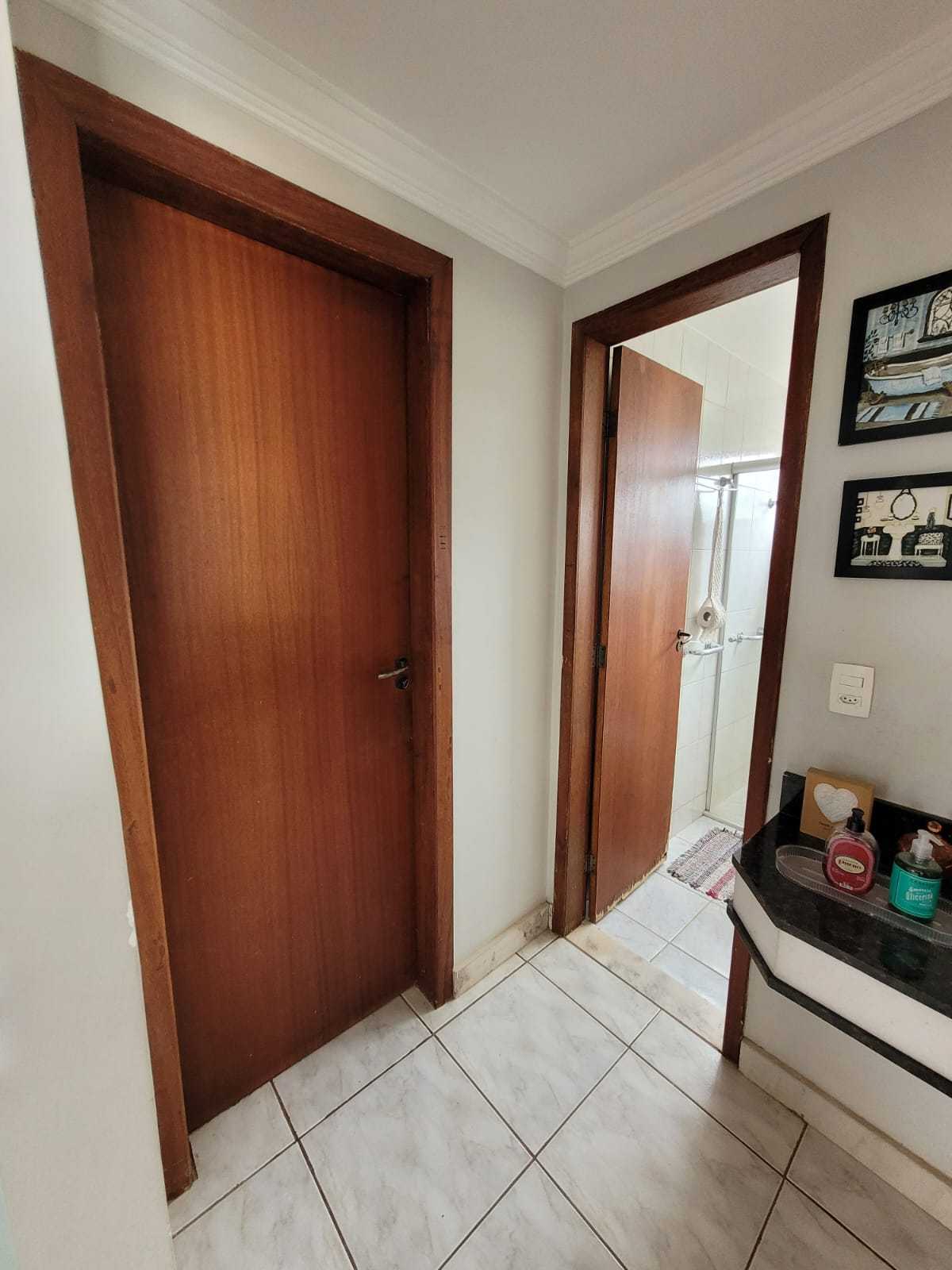 Casa de Condomínio à venda com 7 quartos, 600m² - Foto 12