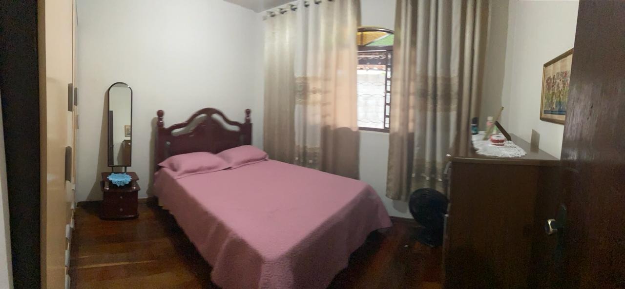 Casa à venda com 4 quartos, 270m² - Foto 10