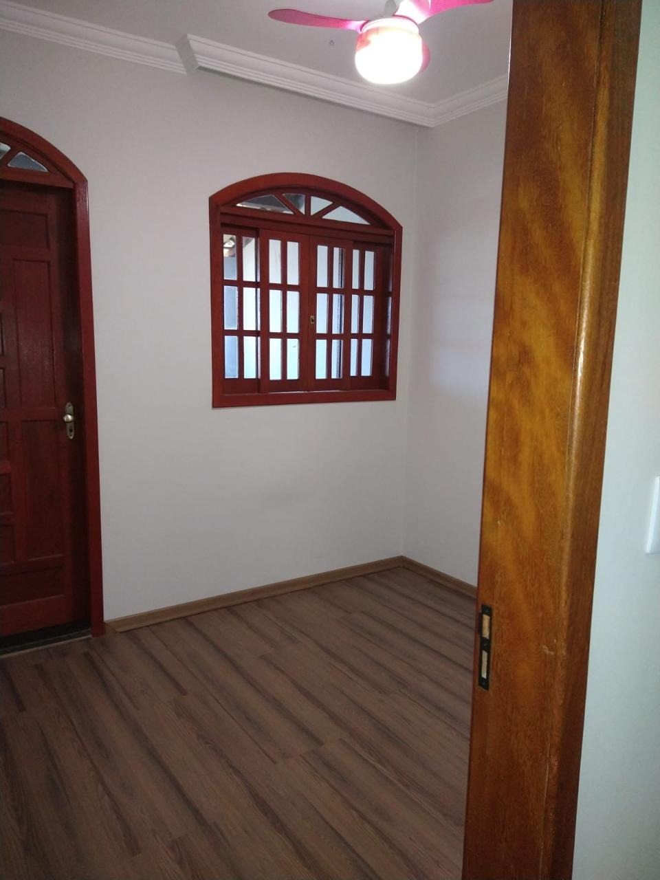 Casa à venda com 4 quartos, 270m² - Foto 16