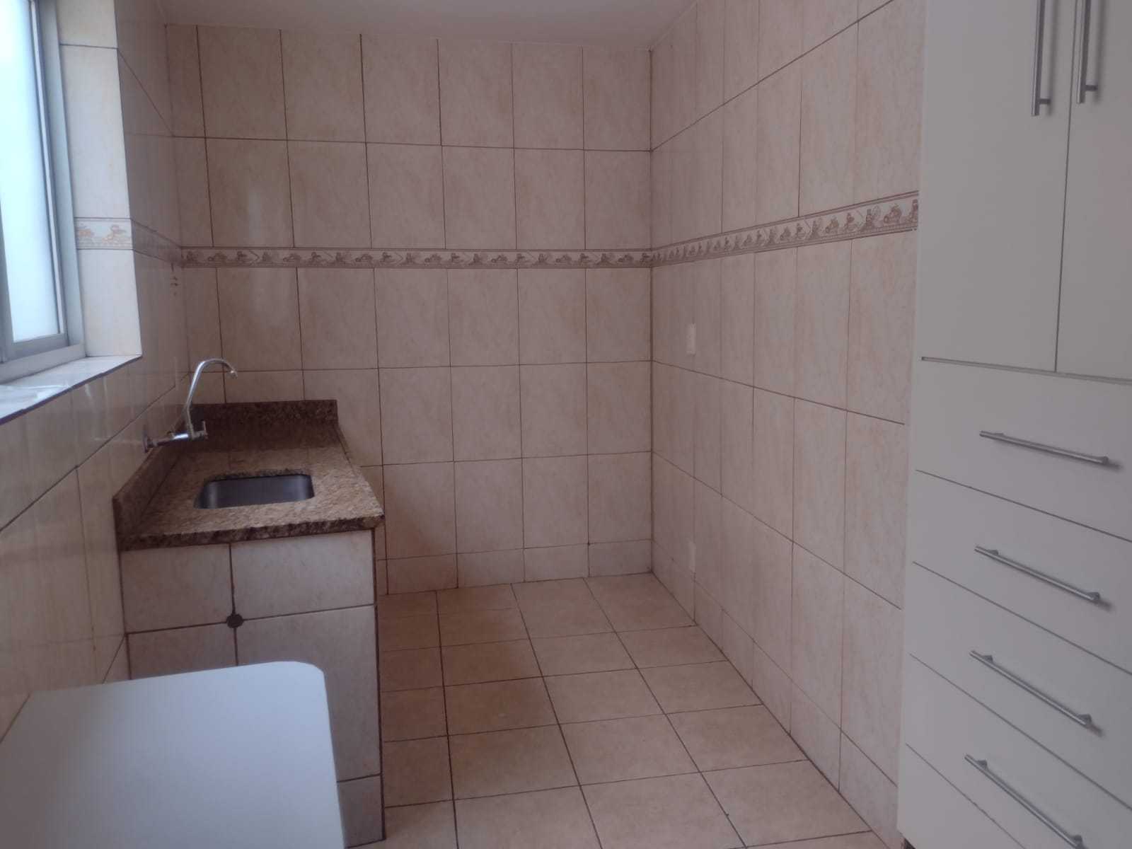 Casa para alugar com 2 quartos, 95m² - Foto 11