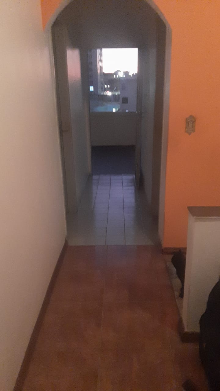 Casa à venda com 6 quartos, 331m² - Foto 7