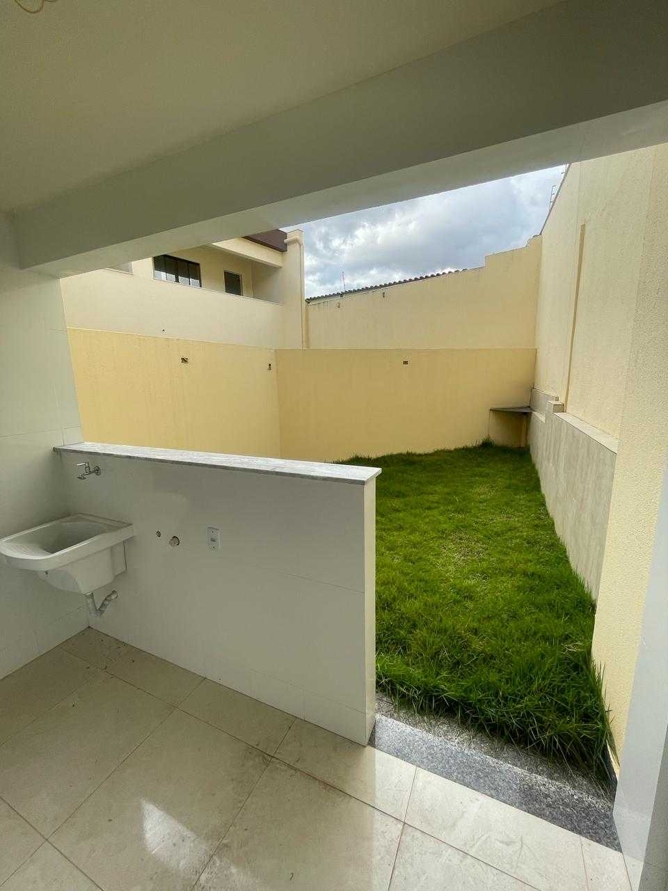 Casa à venda com 2 quartos, 133m² - Foto 3