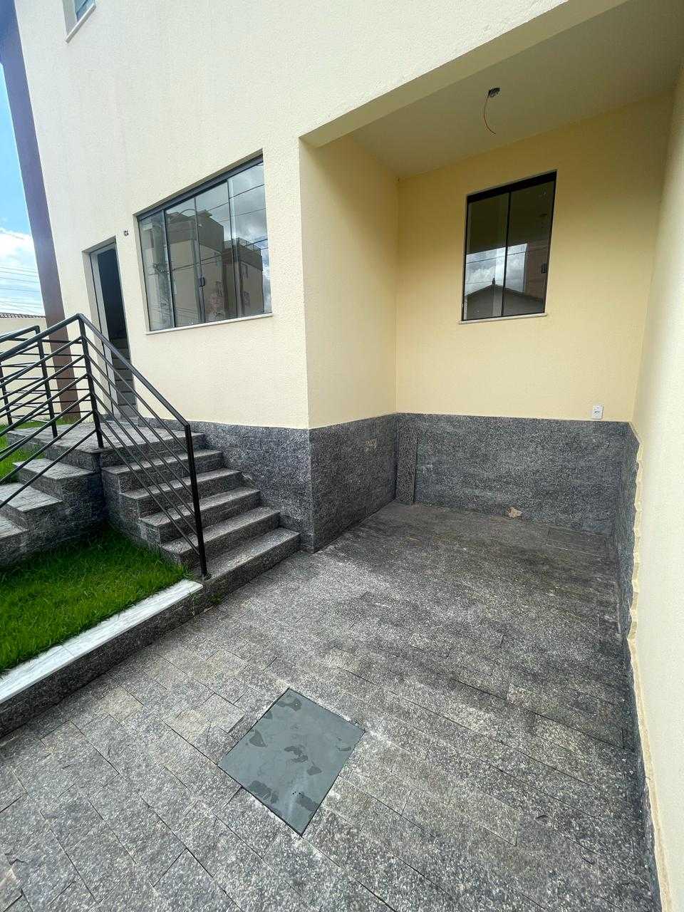 Casa à venda com 2 quartos, 136m² - Foto 2