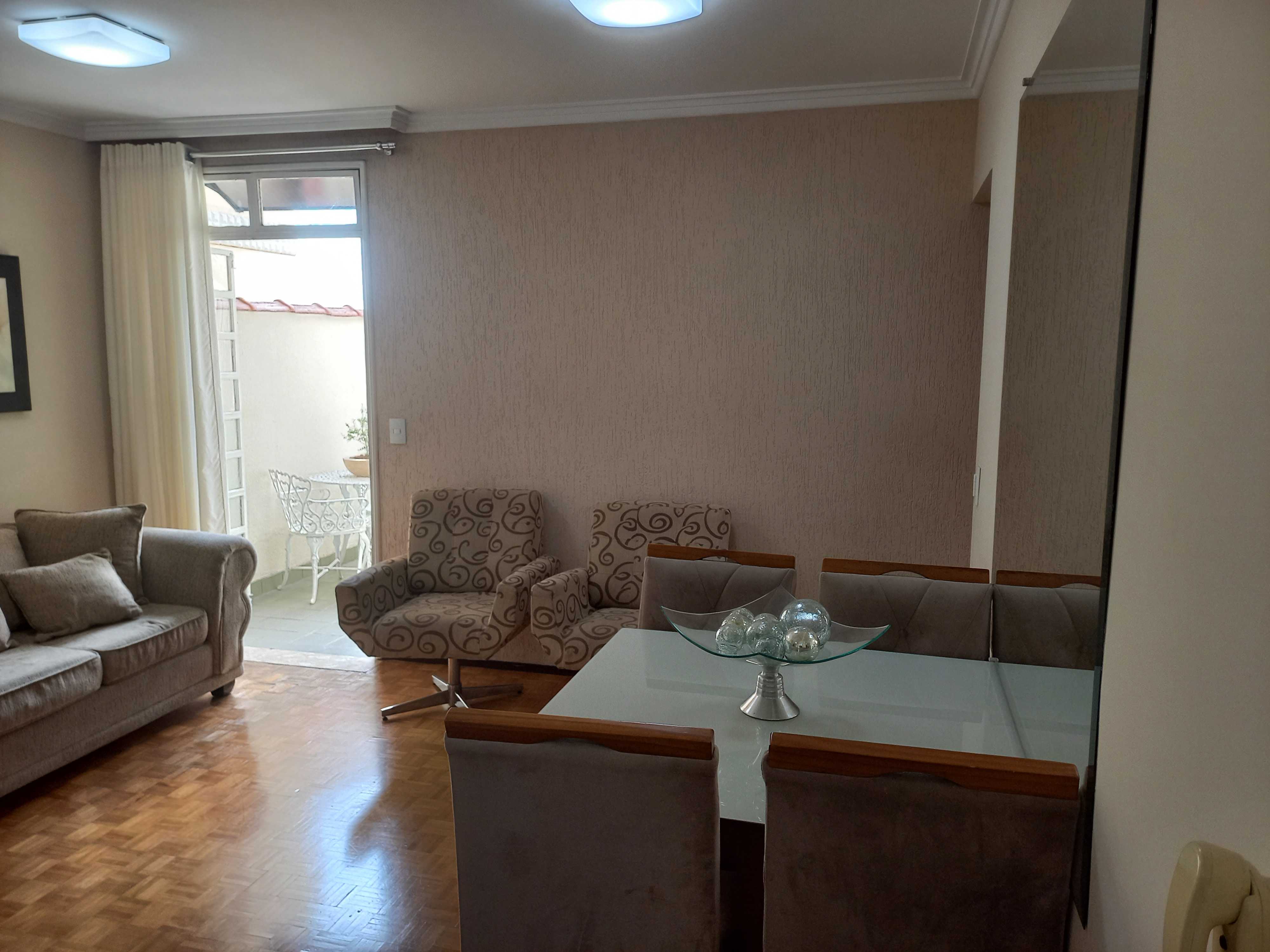 Apartamento à venda com 3 quartos, 75m² - Foto 2