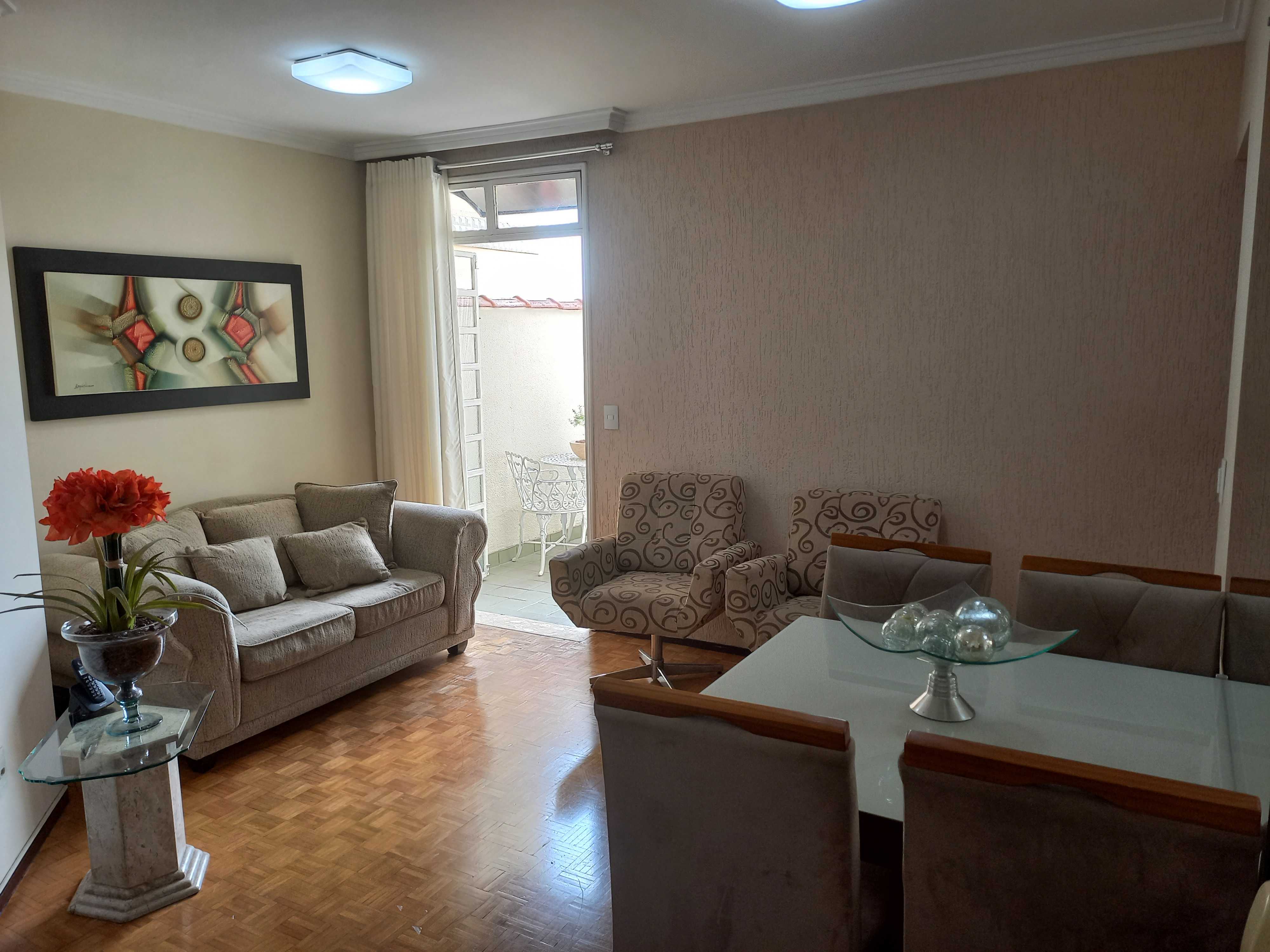 Apartamento à venda com 3 quartos, 75m² - Foto 4