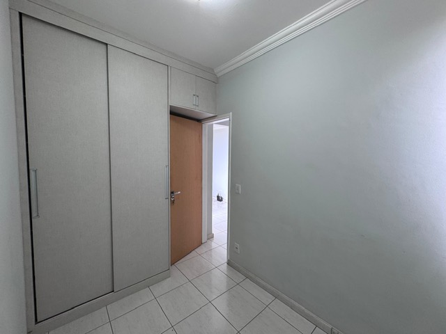 Apartamento à venda com 2 quartos, 62m² - Foto 17