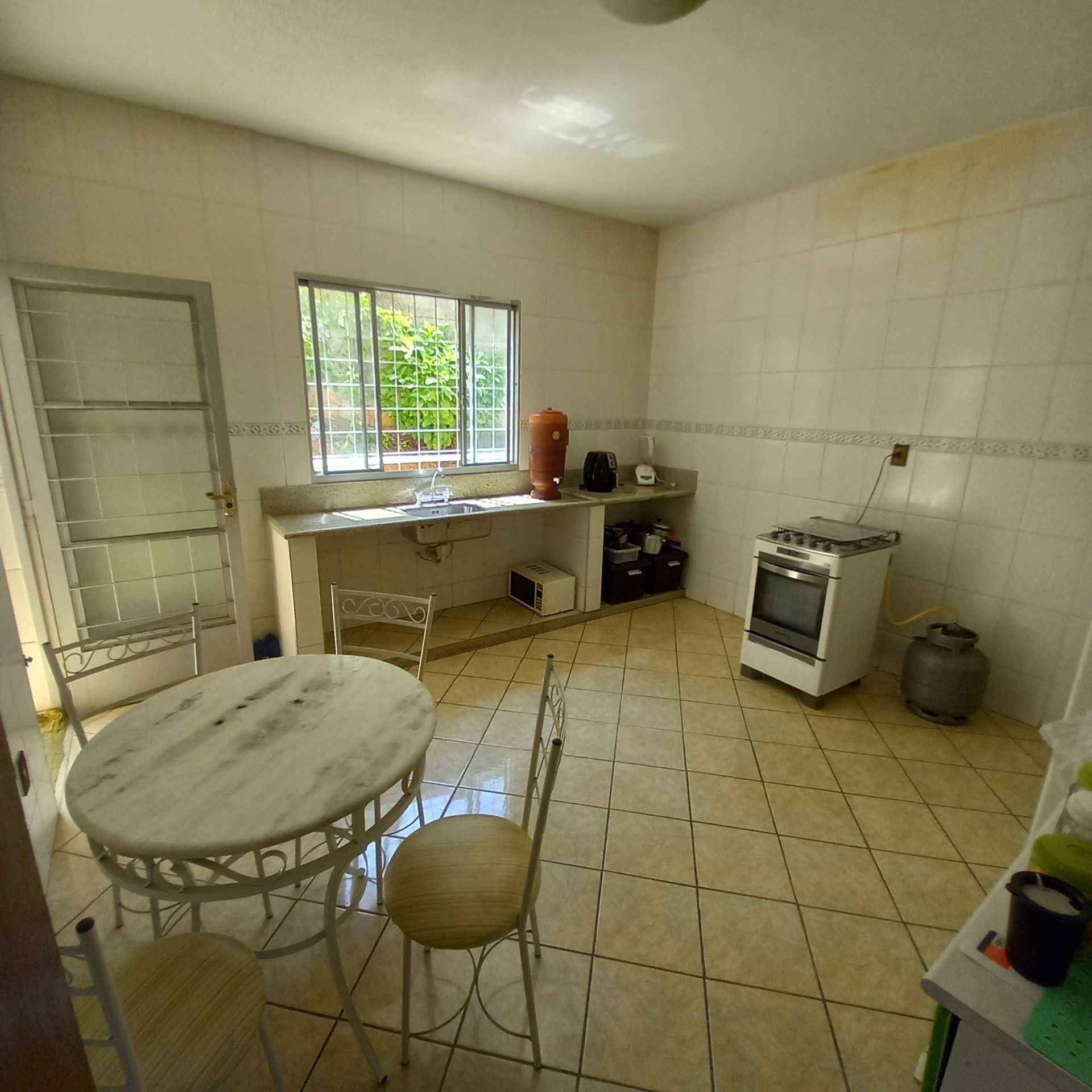 Casa à venda com 3 quartos, 250m² - Foto 17