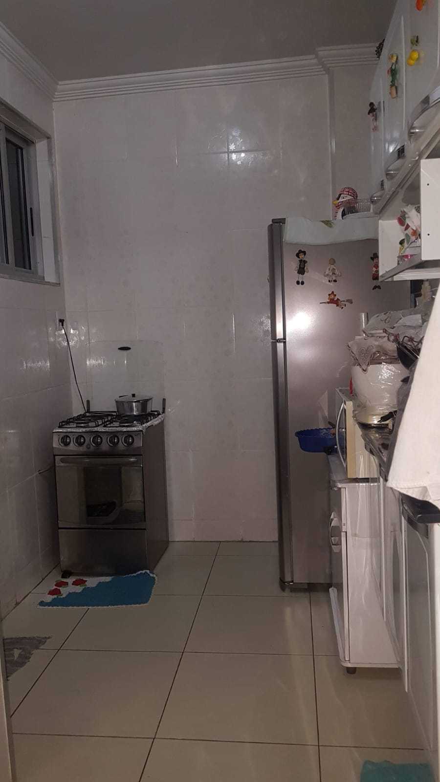 Apartamento à venda com 2 quartos, 70m² - Foto 11