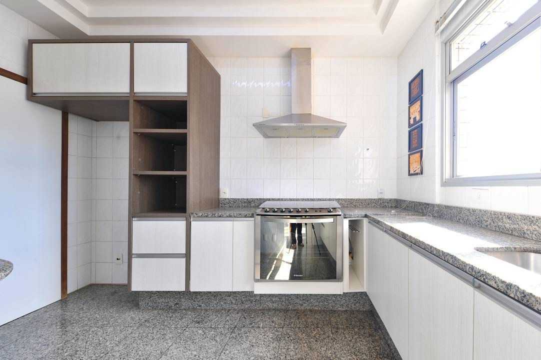 Apartamento à venda com 4 quartos, 140m² - Foto 20