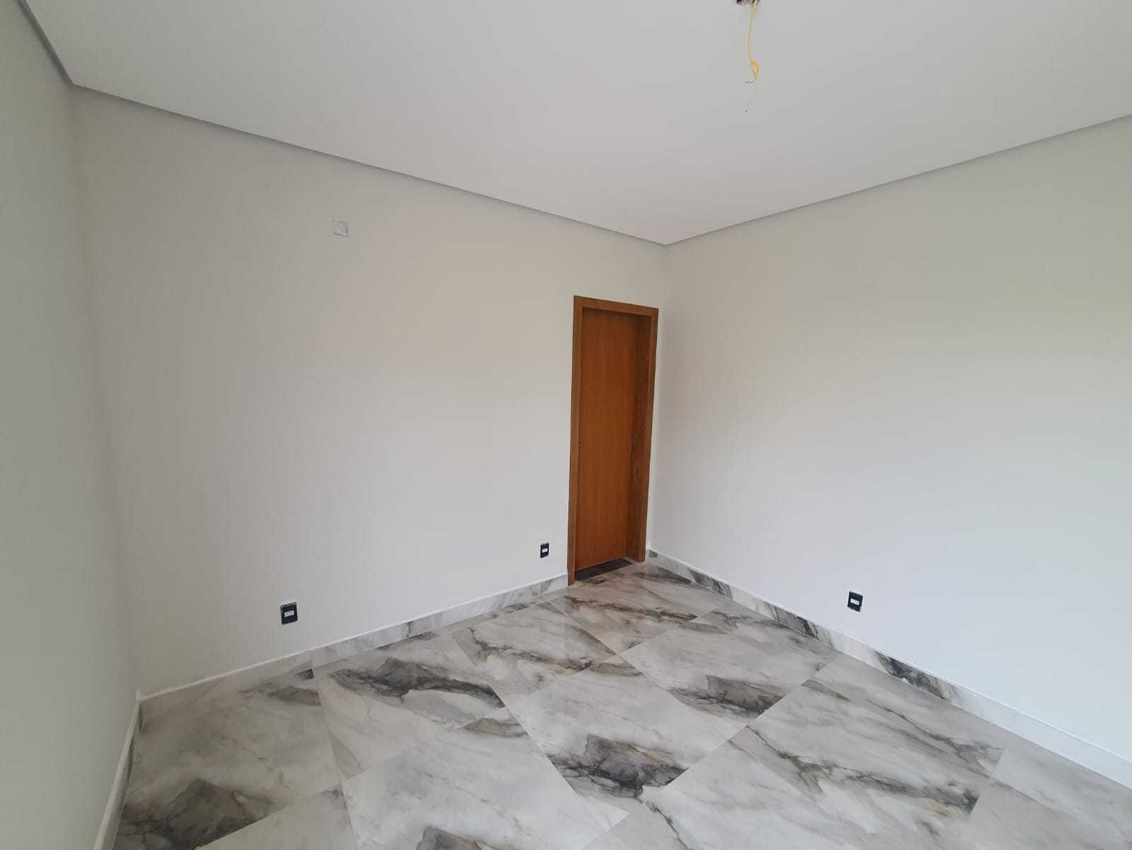 Casa à venda com 4 quartos, 128m² - Foto 15