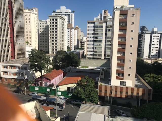 Apartamento à venda com 1 quarto, 45m² - Foto 2