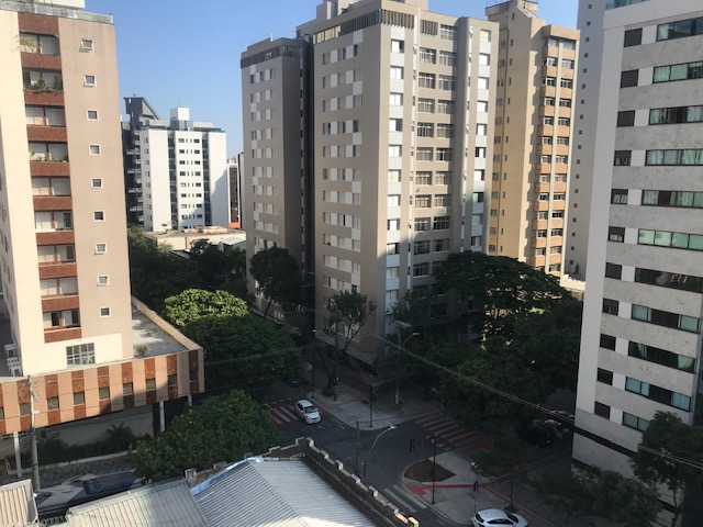 Apartamento à venda com 1 quarto, 45m² - Foto 1