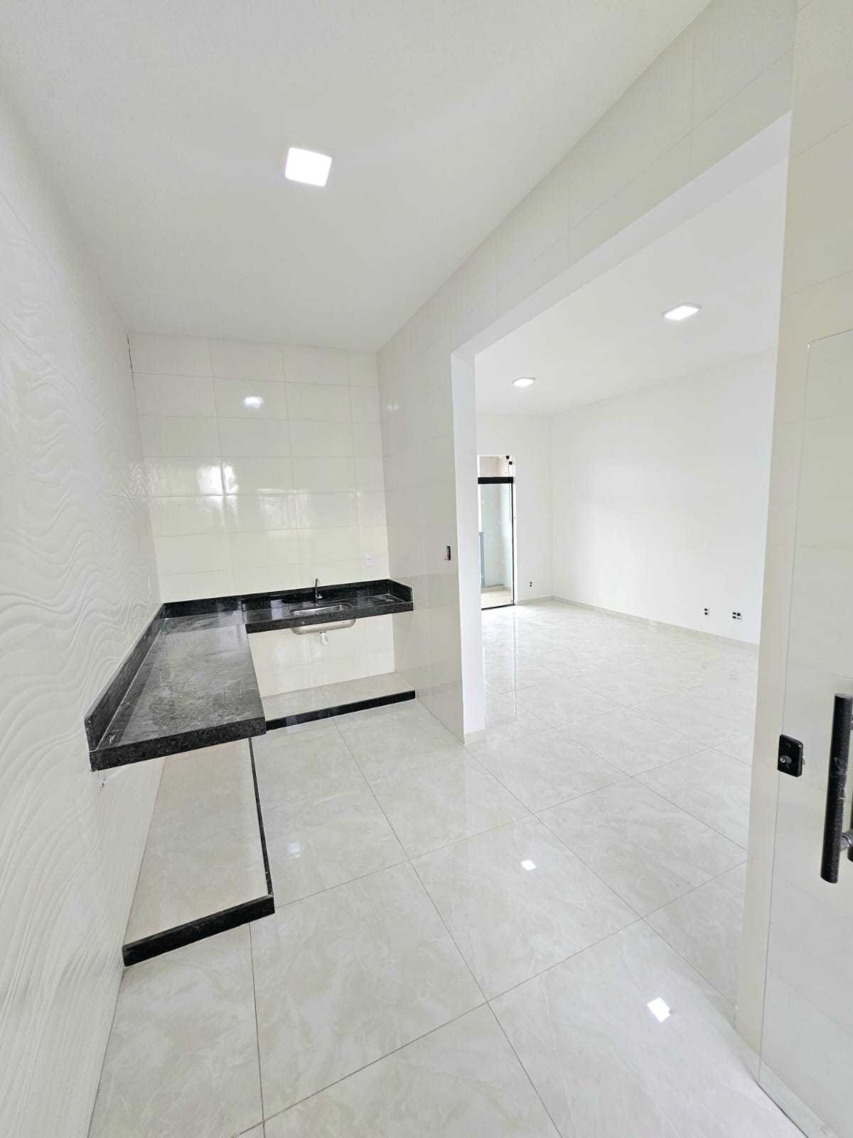 Casa à venda com 2 quartos, 175m² - Foto 6