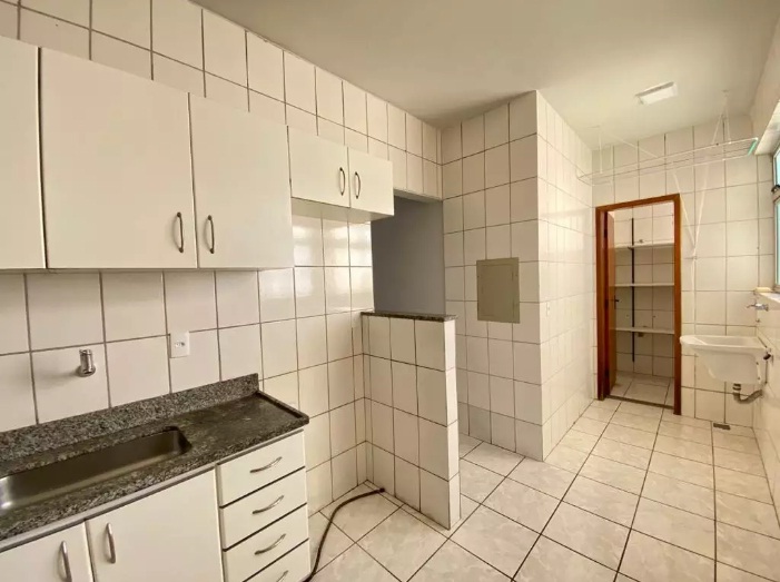 Apartamento à venda com 3 quartos, 75m² - Foto 15