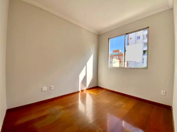 Apartamento à venda com 3 quartos, 75m² - Foto 8