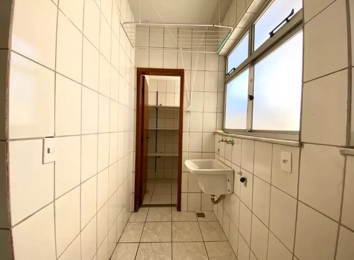 Apartamento à venda com 3 quartos, 75m² - Foto 16