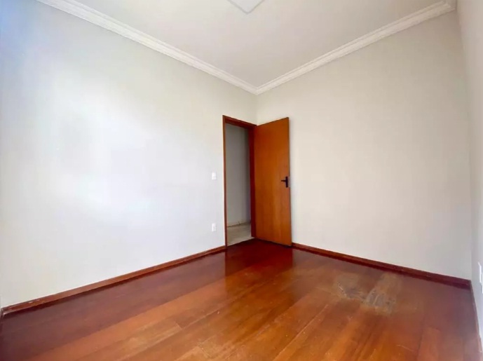 Apartamento à venda com 3 quartos, 75m² - Foto 11