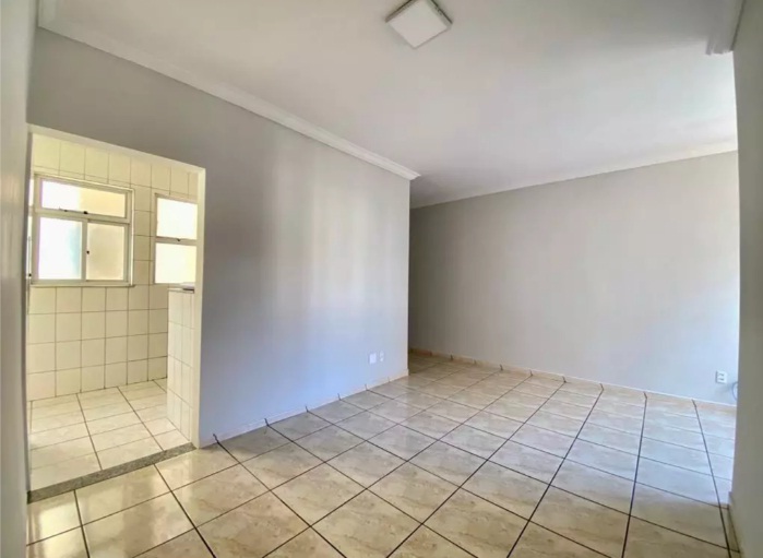 Apartamento à venda com 3 quartos, 75m² - Foto 3