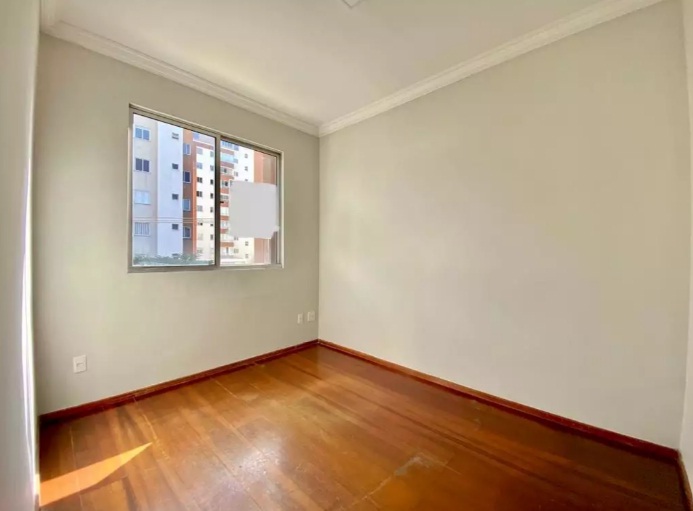 Apartamento à venda com 3 quartos, 75m² - Foto 7