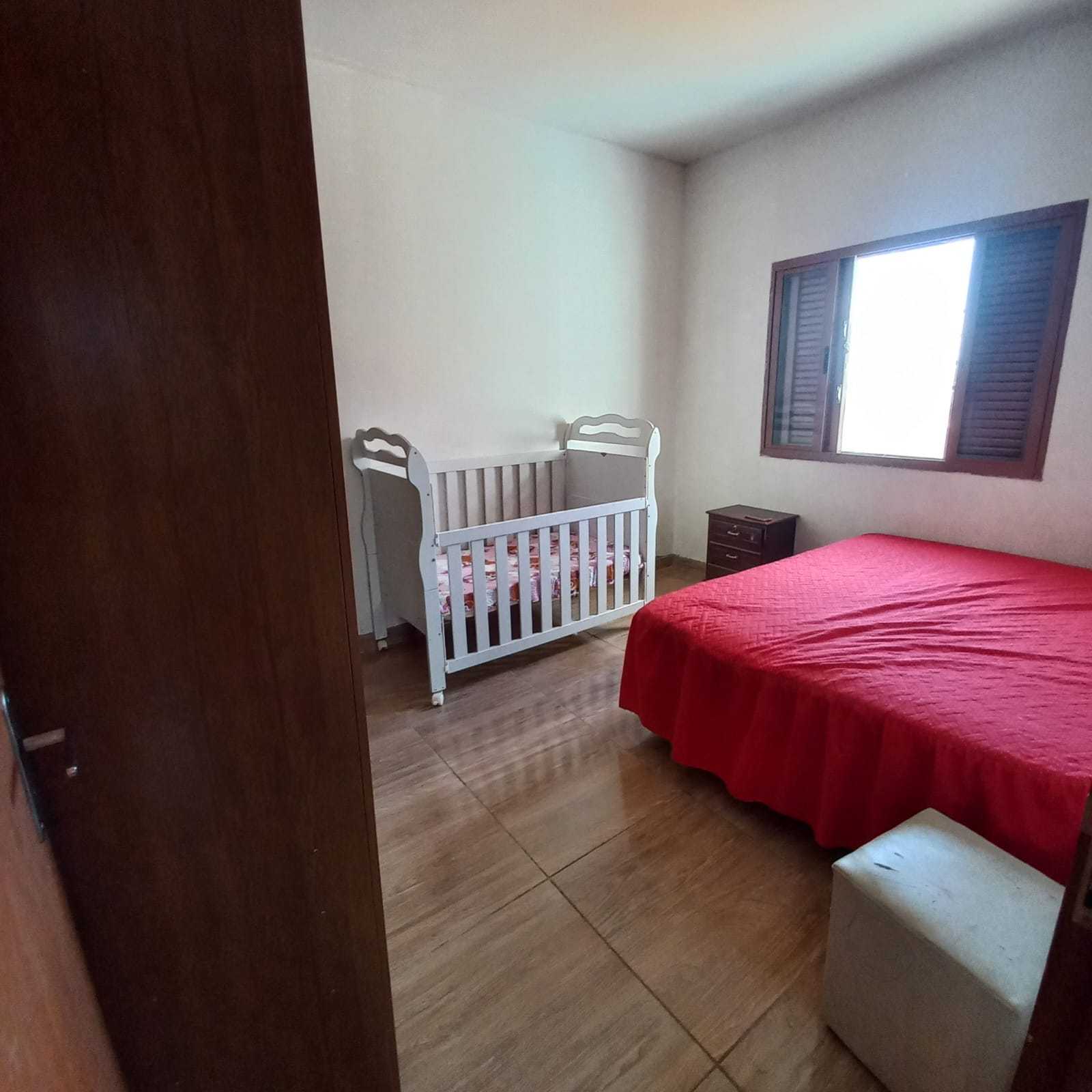 Casa à venda com 3 quartos, 300m² - Foto 7